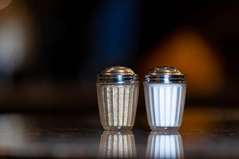 How to Blur the Background in Photos (3 Easy Camera Settings for Beautiful Bokeh)