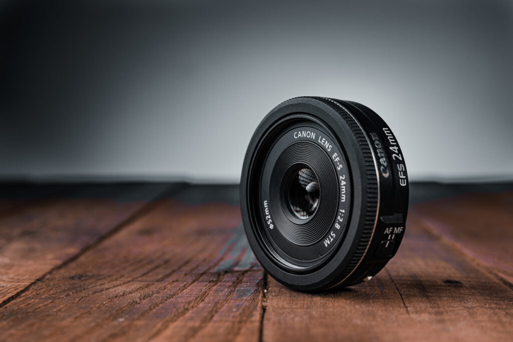 24 mm lens for canon