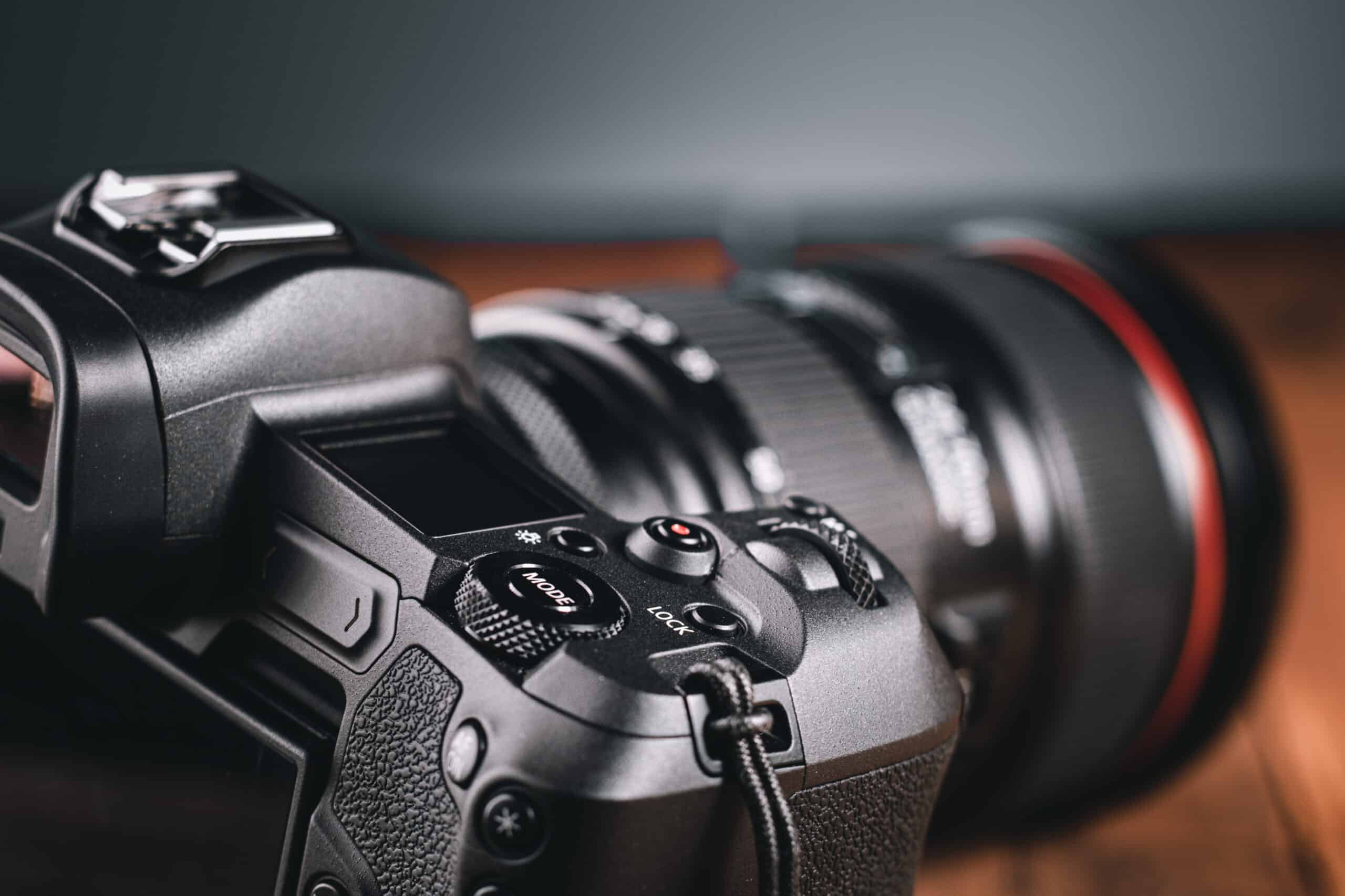CANON CAMERA AND PHOTOGRAPHY TIPS - USING LIVE VIEW for beginners. 